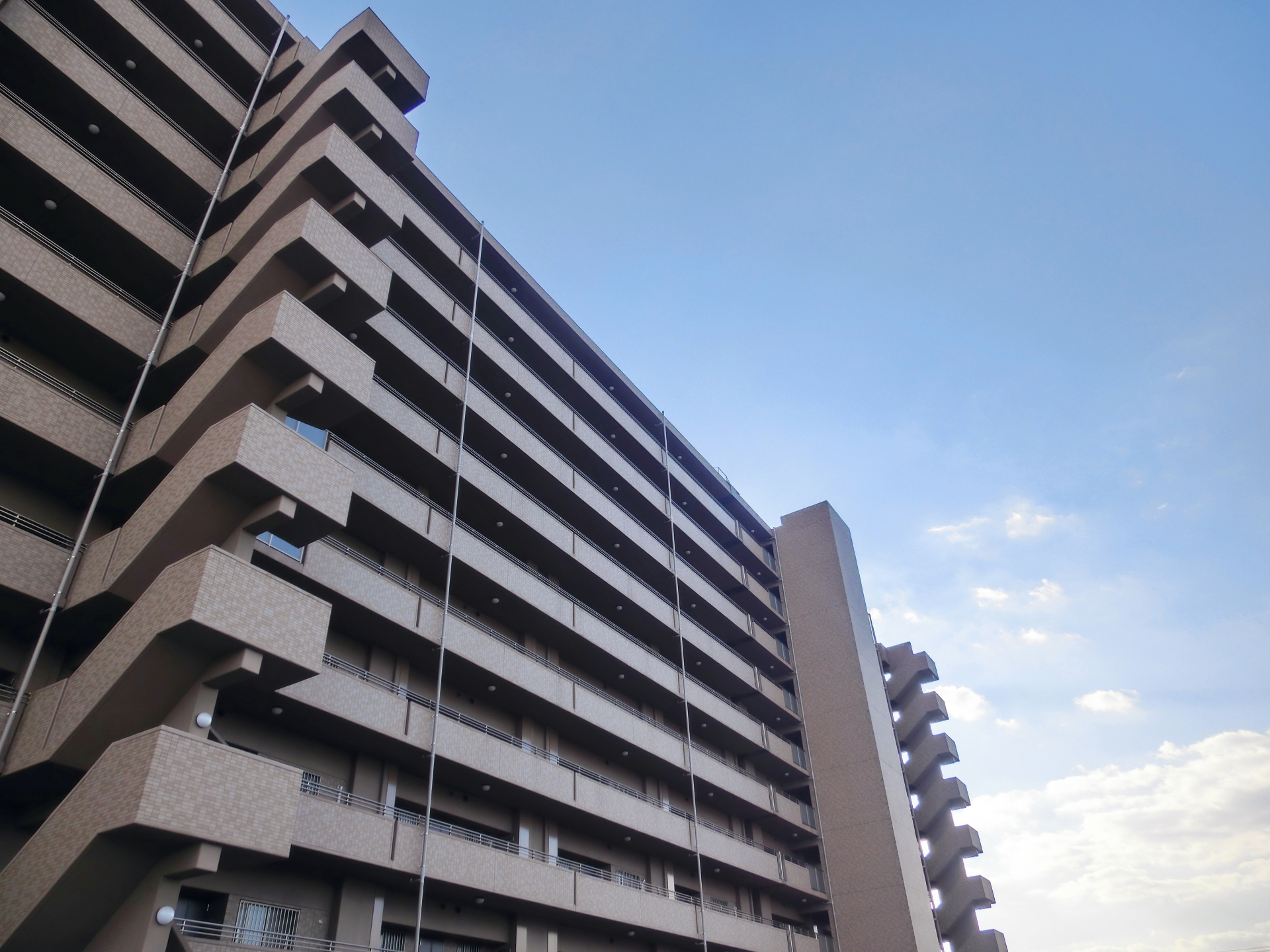 dcedb3ba07c1c893a9d6610d0e10ac28_m マンションにも設置可能