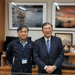 石破茂先生からお呼びいただき議員会館に伺いました