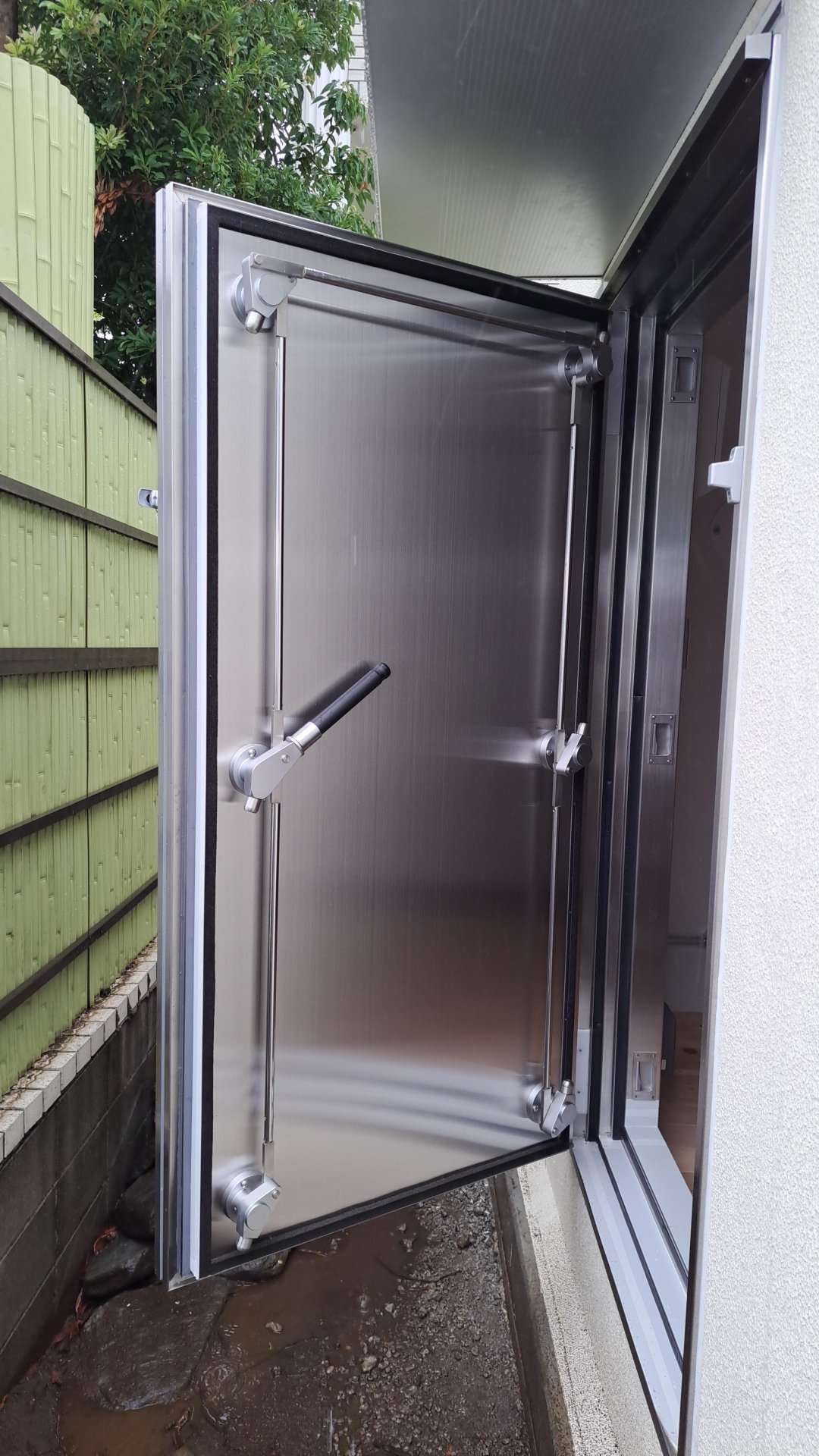 protection-door-10cm-02