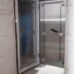 和歌山県の一般個人宅様に放射性物質除去用特殊フィルターと防護扉を設置納品(地下シェルター)